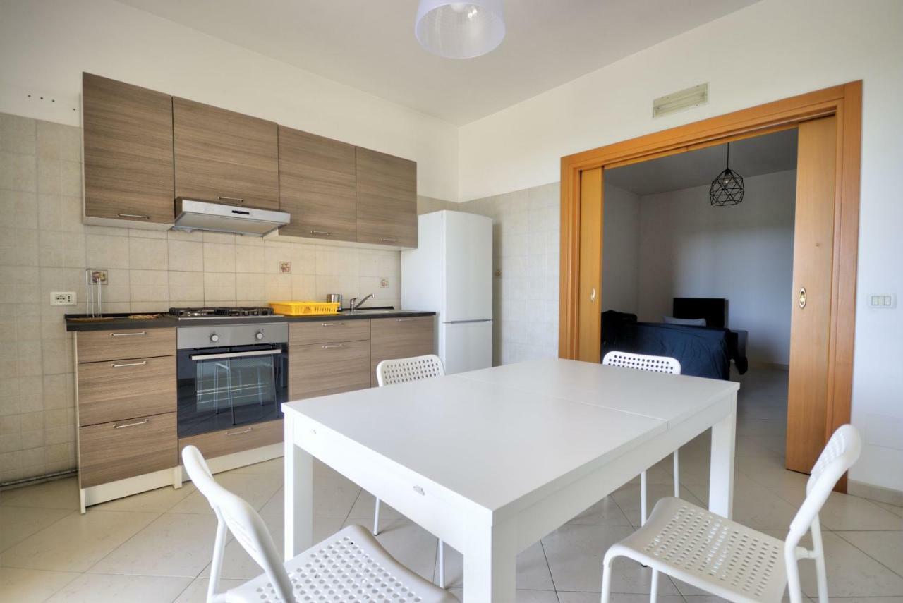 Appartamento Oceano โปลีญาโนอามาเร ภายนอก รูปภาพ